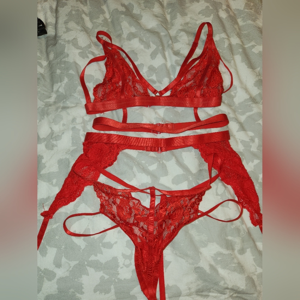STARLINE STRAPPY 3 PIECE LINGERIE SET~ 3️⃣ for $20